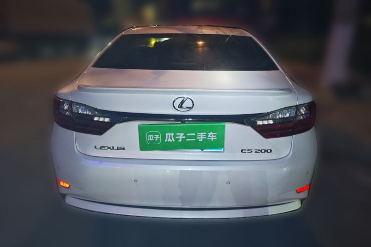 Used Lexus ES 2017 200 30th Anniversary Edition Rear