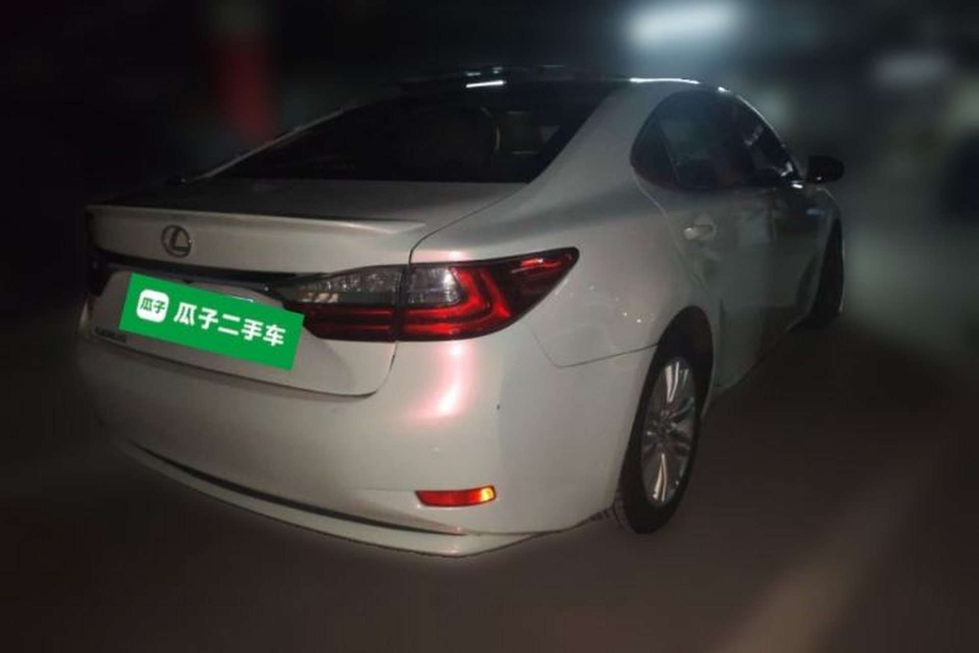Used Lexus ES 2017 200 30th Anniversary Edition Rear Right 45 Deg