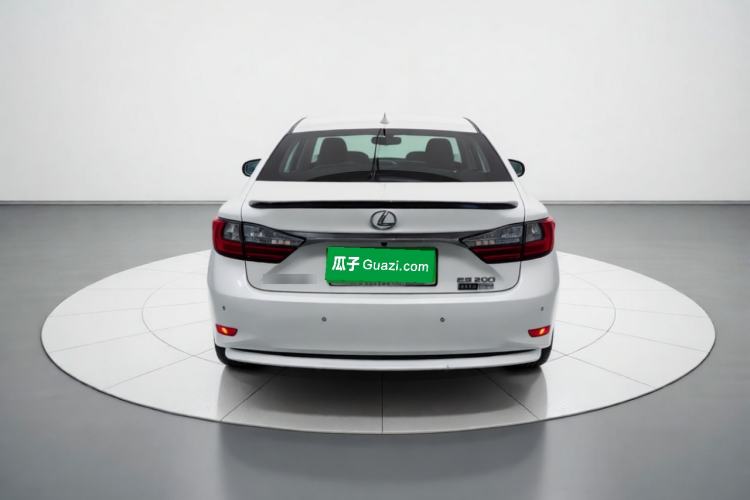 Used Lexus ES 2017 200 30th Anniversary Edition Rear