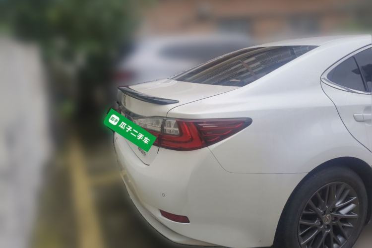 Used Lexus ES 2017 200 30th Anniversary Edition Rear