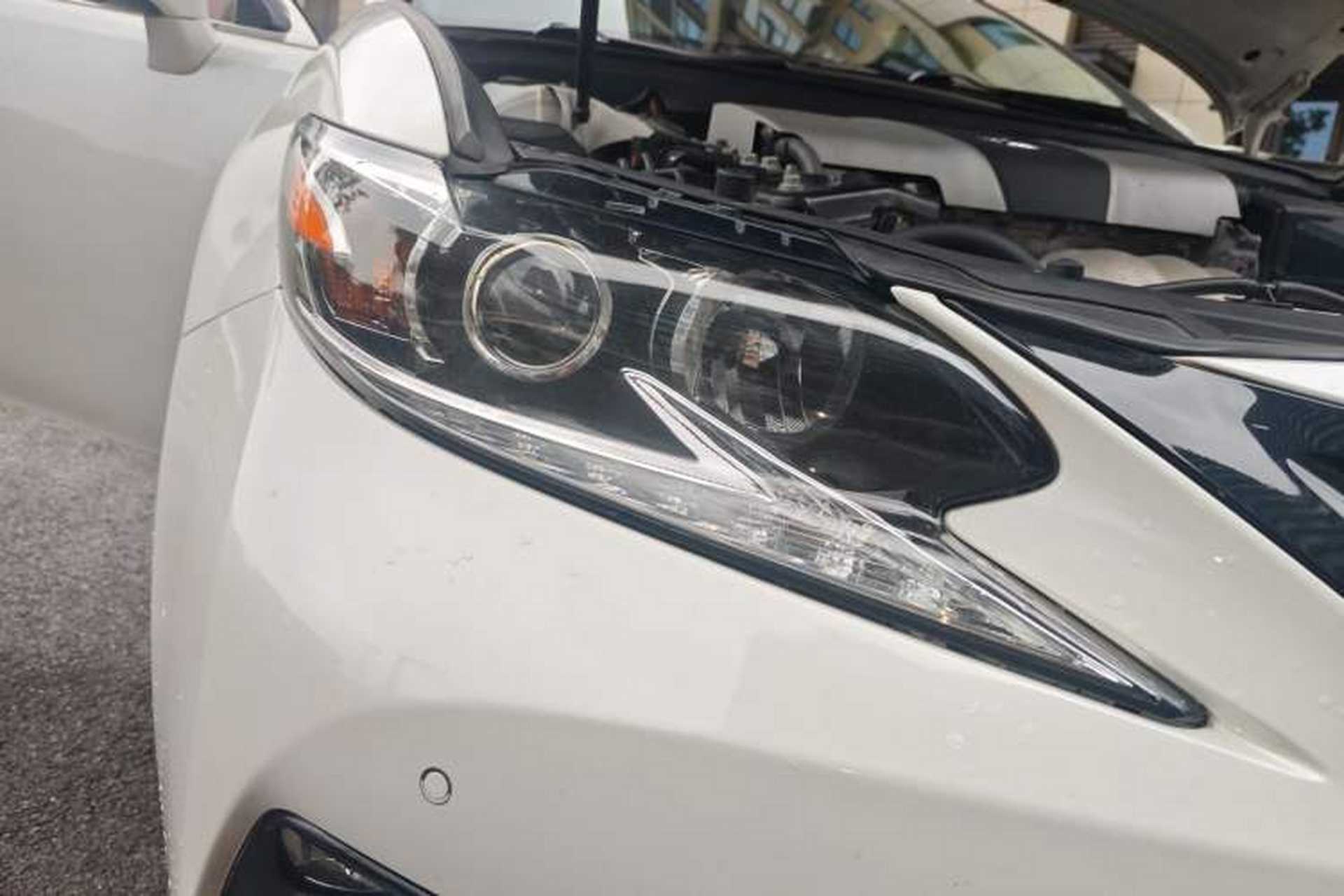Used Lexus ES 2017 200 30th Anniversary Edition Right Front Headlight