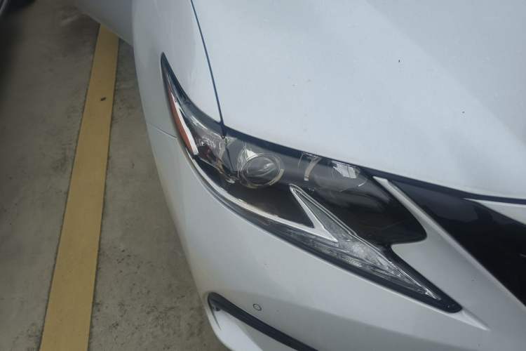 Used Lexus ES 2017 200 30th Anniversary Edition Right Front Headlight