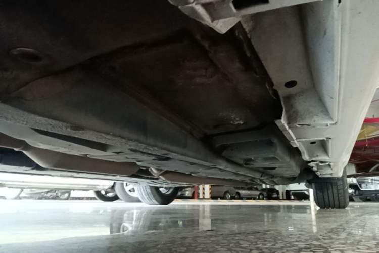 Used Lexus ES 2017 200 30th Anniversary Edition Right Side Sill