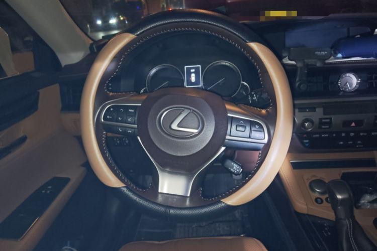 Used Lexus ES 2017 200 30th Anniversary Edition Steering Wheel