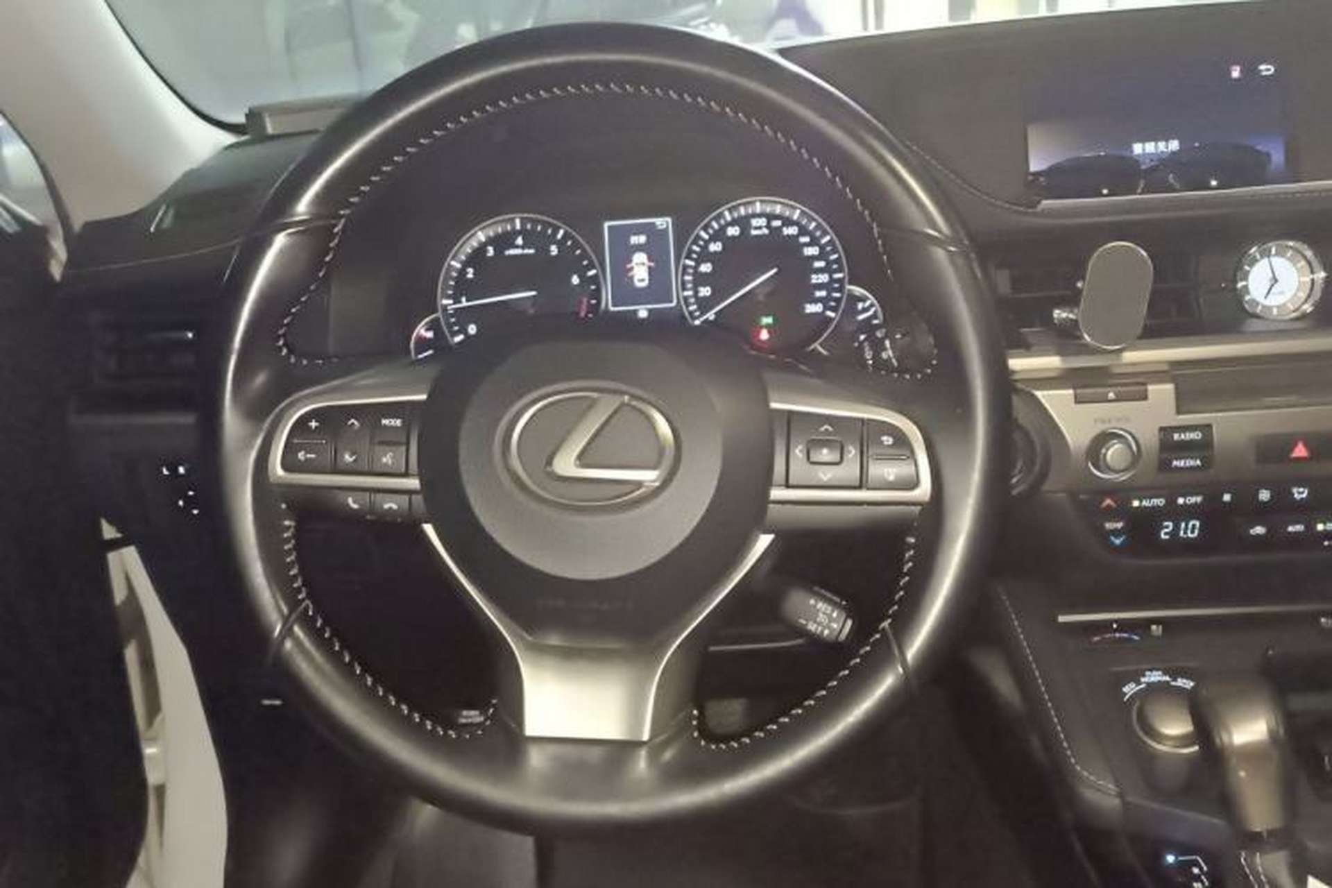 Used Lexus ES 2017 200 30th Anniversary Edition Steering Wheel