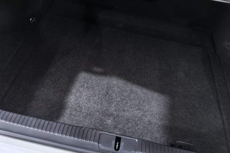 Used Lexus ES 2017 200 30th Anniversary Edition Trunk
