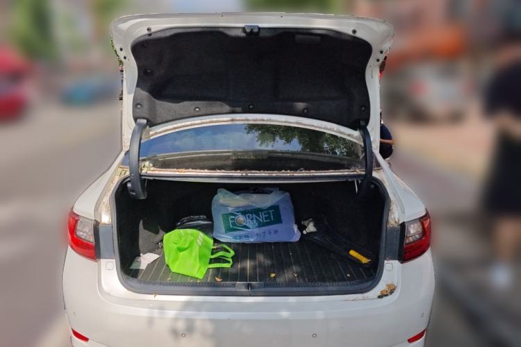 Used Lexus ES 2017 200 30th Anniversary Edition Trunk