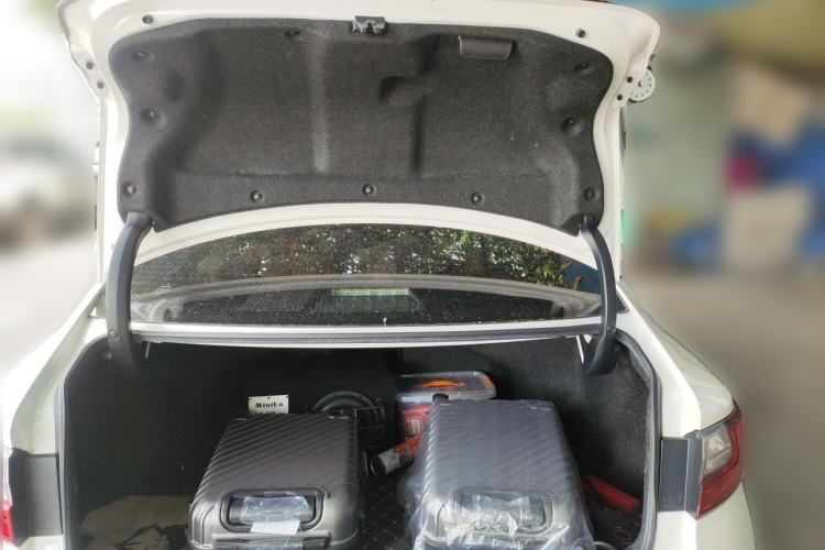 Used Lexus ES 2017 200 30th Anniversary Edition Trunk