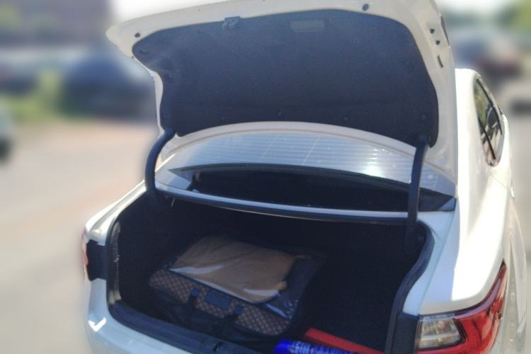 Used Lexus ES 2017 200 30th Anniversary Edition Trunk