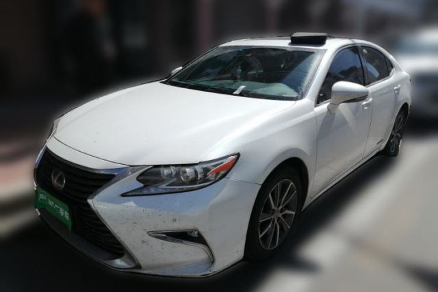 Used Lexus ES 2017 300h Mark Levinson Comfort Edition