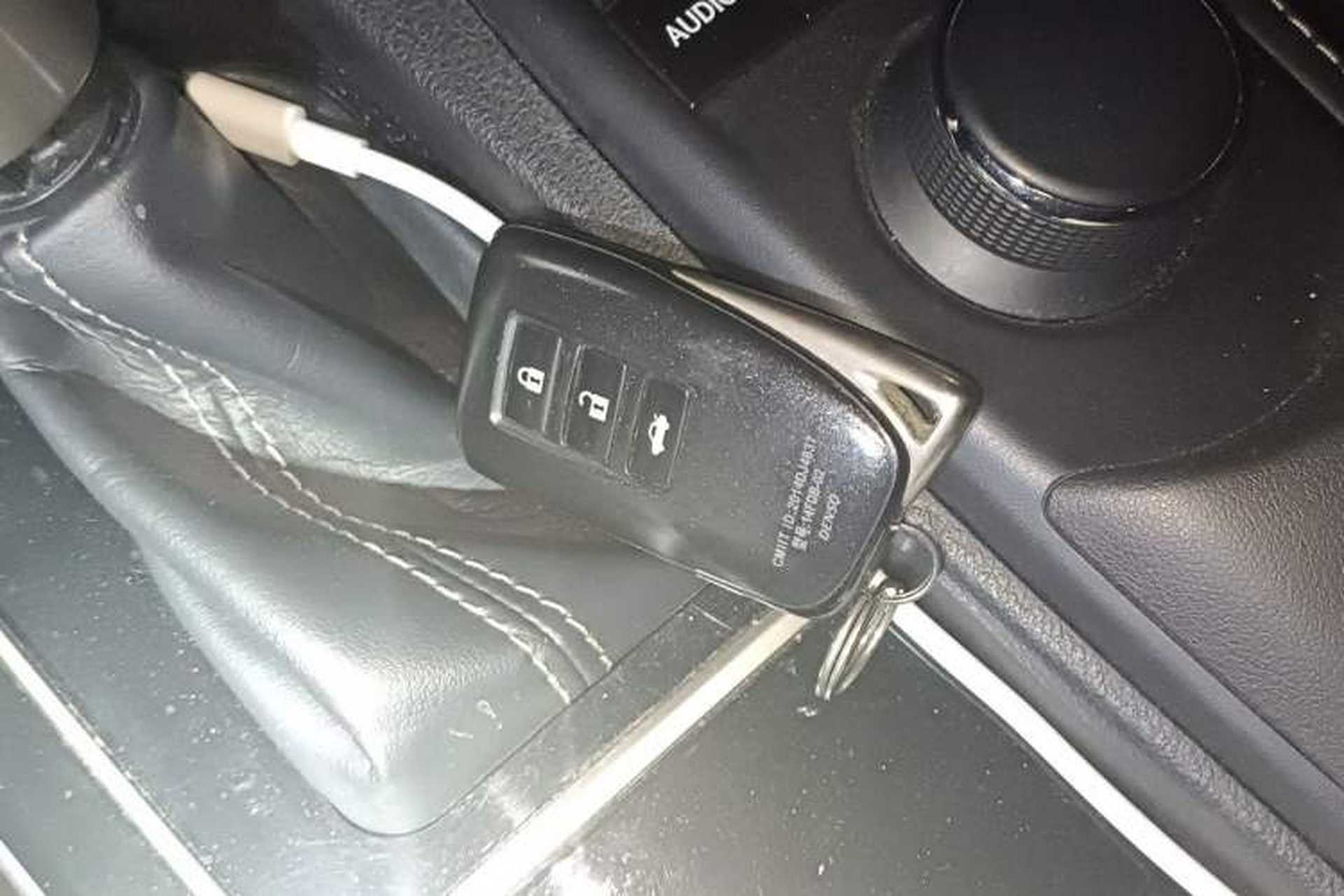 Used Lexus ES 2017 200 30th Anniversary Edition Vehicle Key