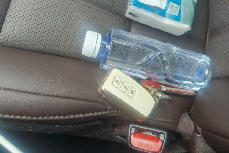 Used Lexus ES 2017 200 30th Anniversary Edition Vehicle Key