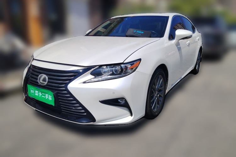 Used Lexus ES 2017 200 30th Anniversary Edition Guazi used car, China used car export, Used car for sale, Used cars, Cheapest cars for sale