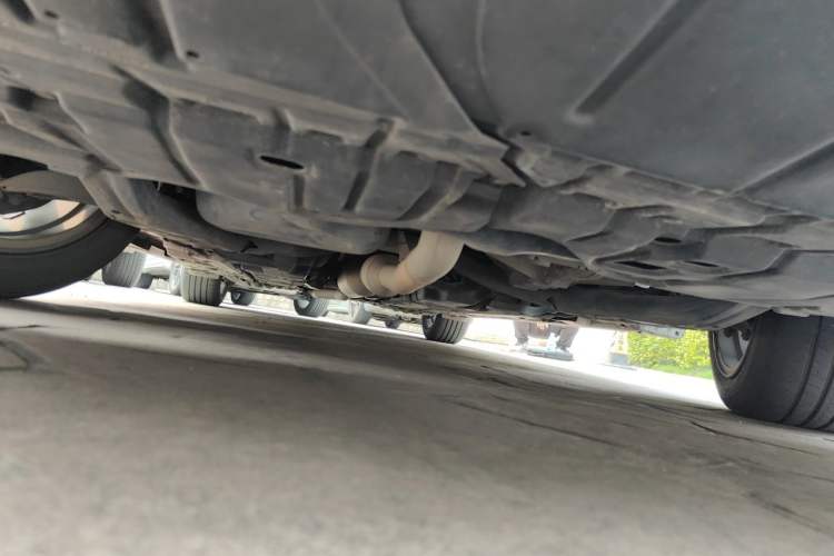 Used Lexus ES 2017 300h Mark Levinson Comfort Edition Chassis Front