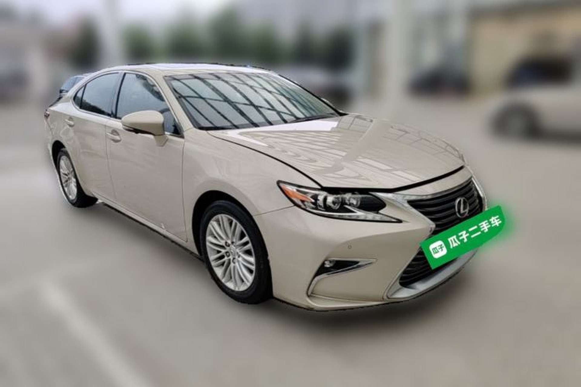 Used Lexus ES 2017 200 30th Anniversary Edition Front Right 45 Deg
