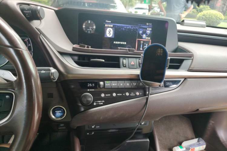 Used Lexus ES 2018 300h Premier Edition China VI Standard Audio And AC Panel