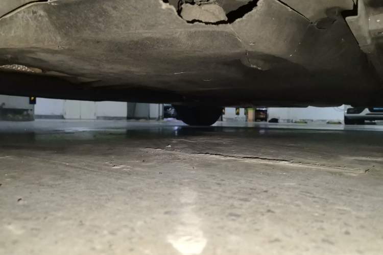 Used Lexus ES 2018 300h Premier Edition China VI Standard Chassis Front Left