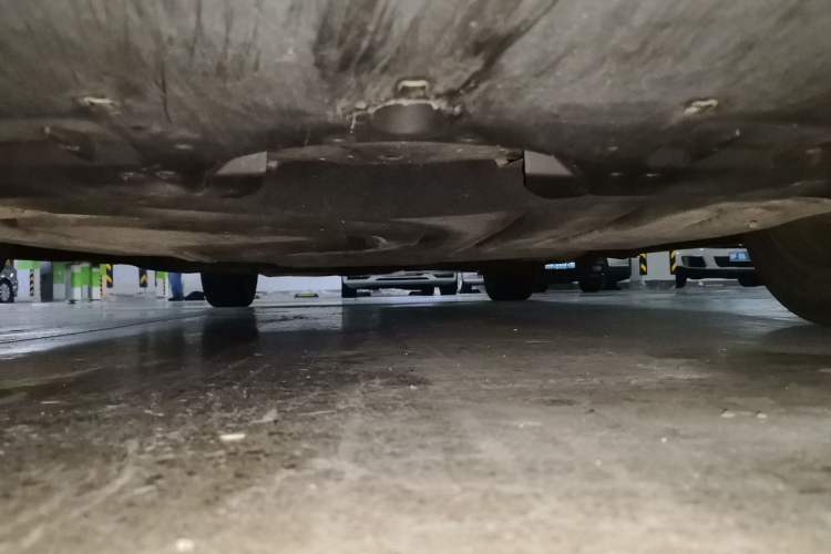 Used Lexus ES 2018 300h Premier Edition China VI Standard Chassis Front