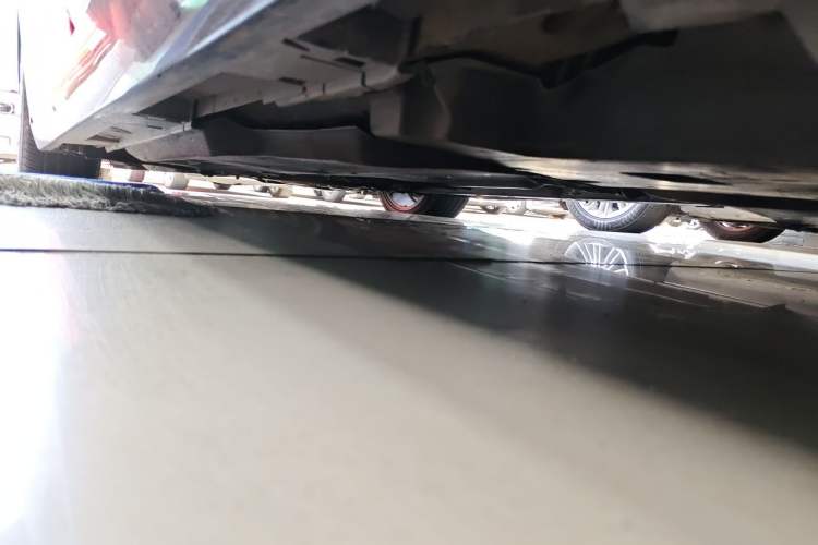 Used Lexus ES 2018 200 Excellence Edition China VI Standard Chassis Rear Left