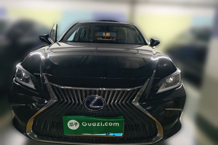 Used Lexus ES 2018 300h Premier Edition China VI Standard Front