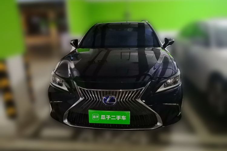 Used Lexus ES 2018 300h Premier Edition China VI Standard Front