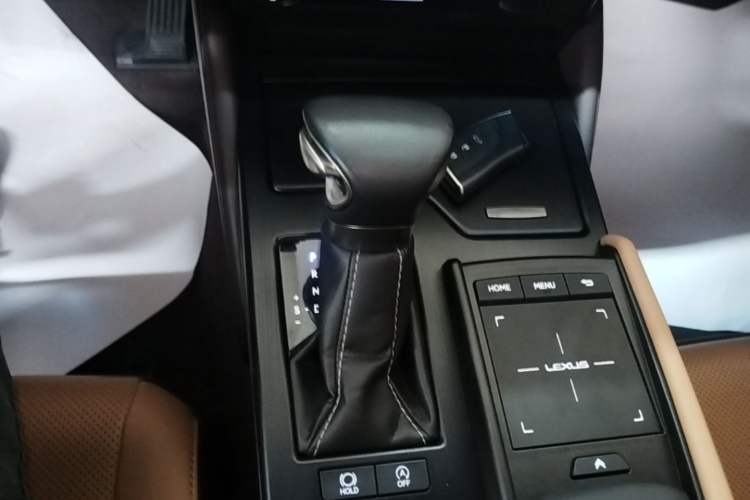 Used Lexus ES 2018 200 Excellence Edition China V Standard Gear Lever