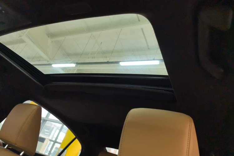 Used Lexus ES 2018 200 Excellence Edition China V Standard Headliner