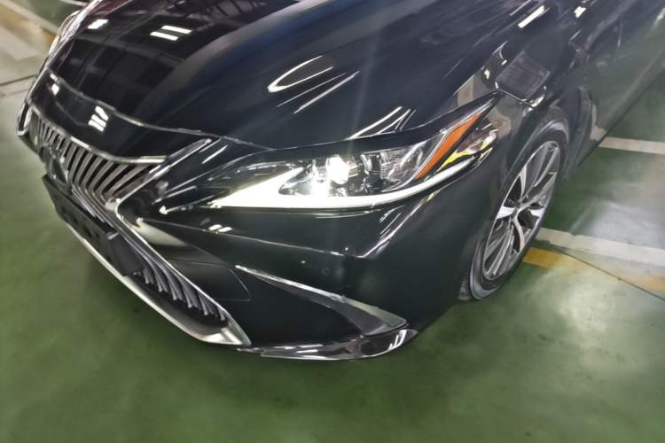 Used Lexus ES 2018 300h Premier Edition China VI Standard Left Front Headlight