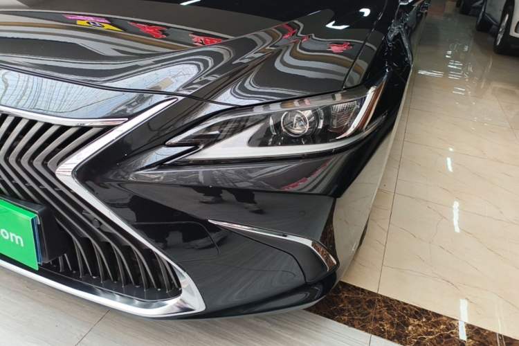 Used Lexus ES 2018 200 Excellence Edition China V Standard Left Front Headlight
