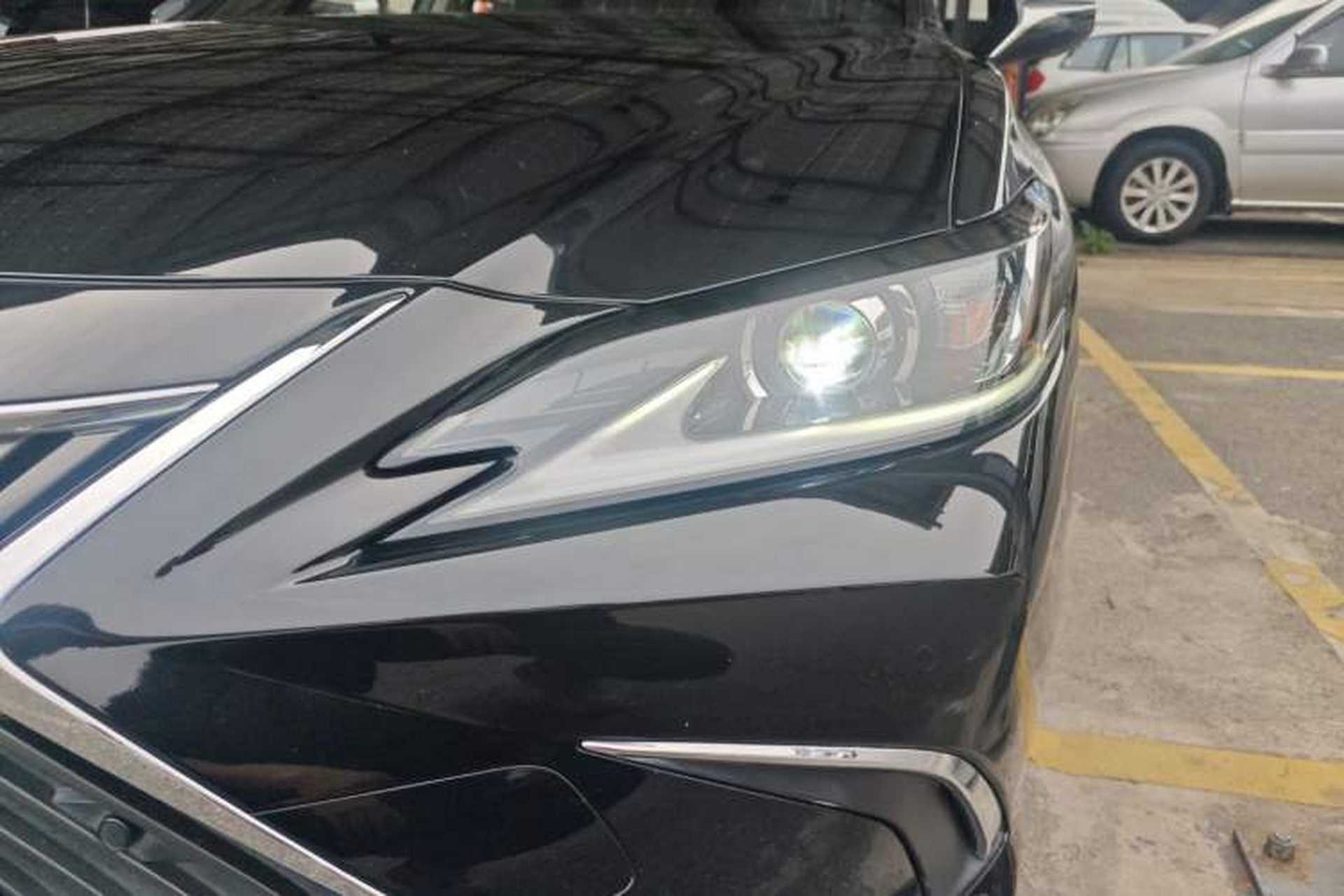 Used Lexus ES 2018 300h Premier Edition China V Standard Left Front Headlight
