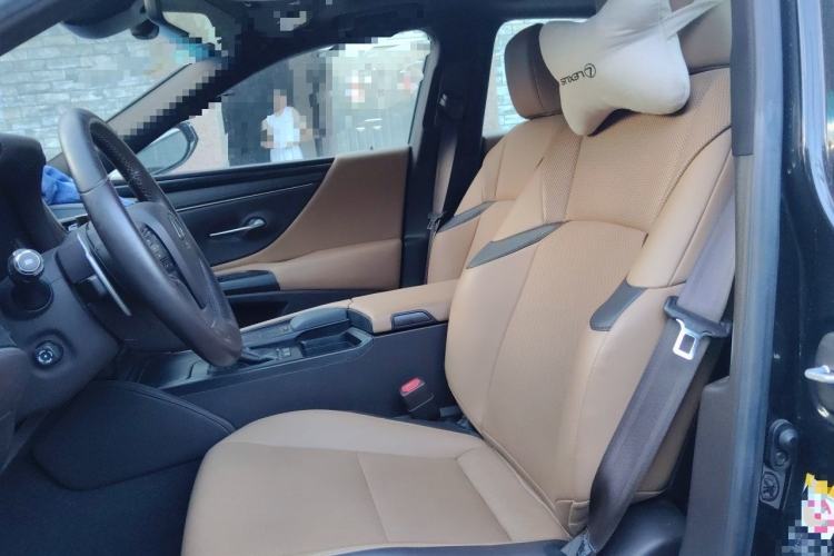 Used Lexus ES 2018 200 Excellence Edition China VI Standard Left Front Seat