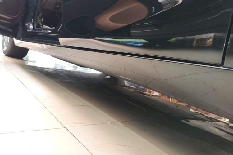 Used Lexus ES 2018 200 Excellence Edition China V Standard Left Side Sill