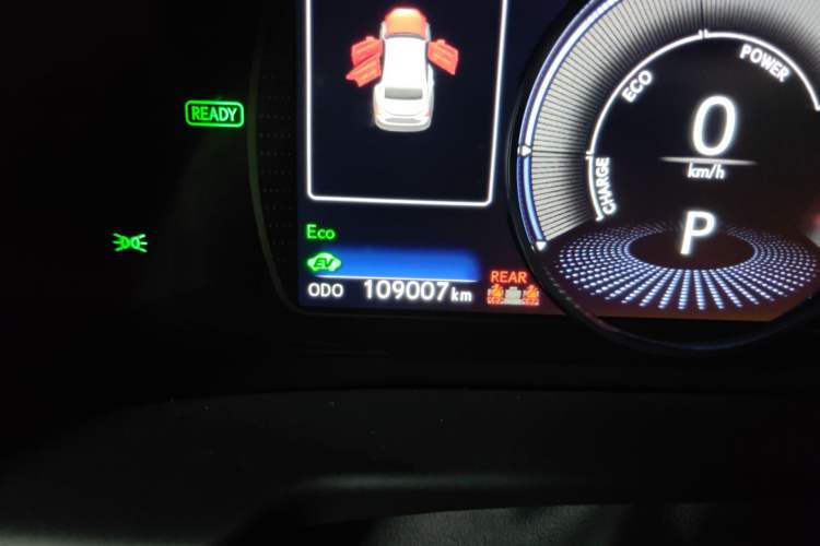 Used Lexus ES 2018 300h Premier Edition China VI Standard Odometer Close Up
