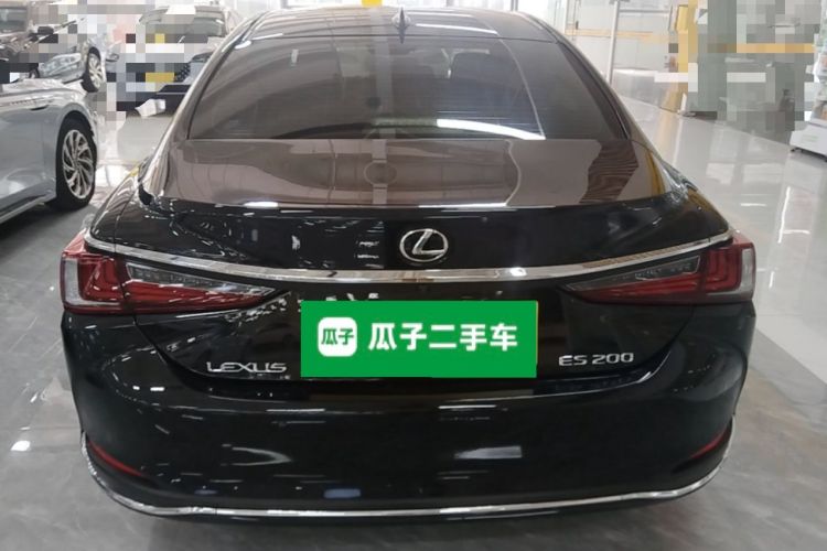 Used Lexus ES 2018 200 Excellence Edition China V Standard Rear