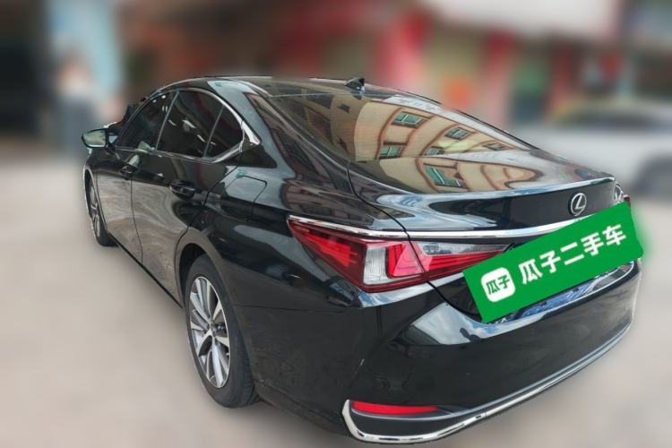 Used Lexus ES 2018 200 Excellence Edition China V Standard Rear Left 45 Deg