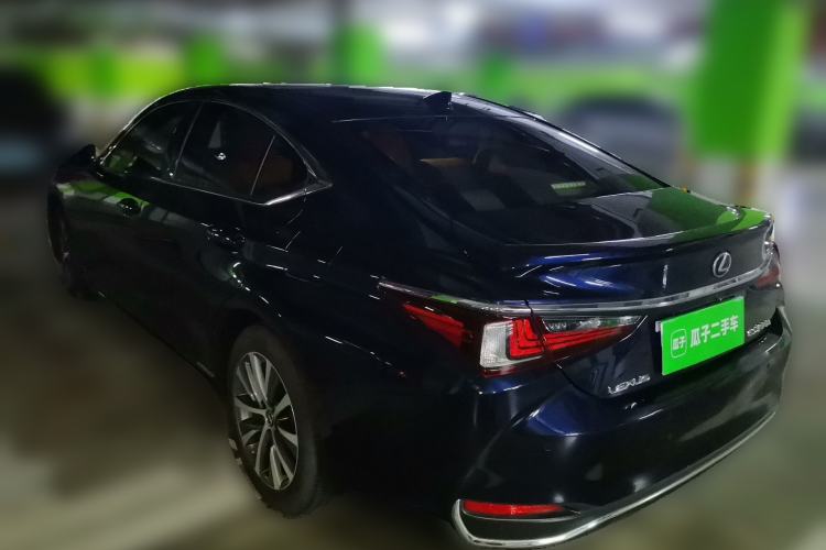 Used Lexus ES 2018 300h Premier Edition China VI Standard Rear Left 45 Deg