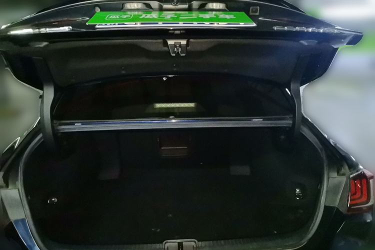 Used Lexus ES 2018 300h Premier Edition China VI Standard Trunk