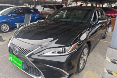 Used Lexus ES 2018 300h Premier Edition China V Standard