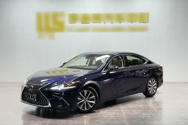 Used Lexus ES 2018 200 Excellence Edition China V Standard Guazi used car, China used car export, Used car for sale, Used cars, Cheapest cars for sale