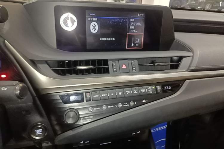 Used Lexus ES 2018 200 Excellence Edition China V Standard Audio And AC Panel