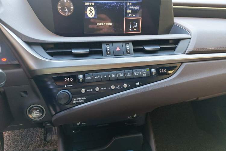 Used Lexus ES 2018 200 Excellence Edition China V Standard Audio And AC Panel