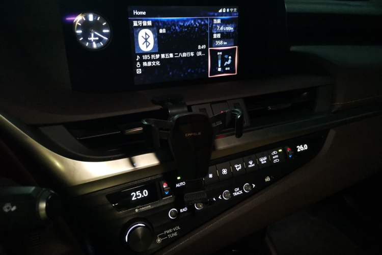 Used Lexus ES 2018 260 Excellence Edition China V Standard Audio And AC Panel
