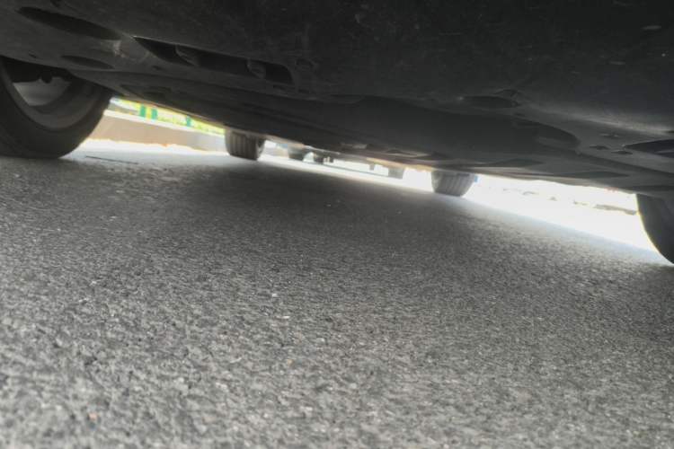 Used Lexus ES 2018 260 F SPORT China VI Chassis Front