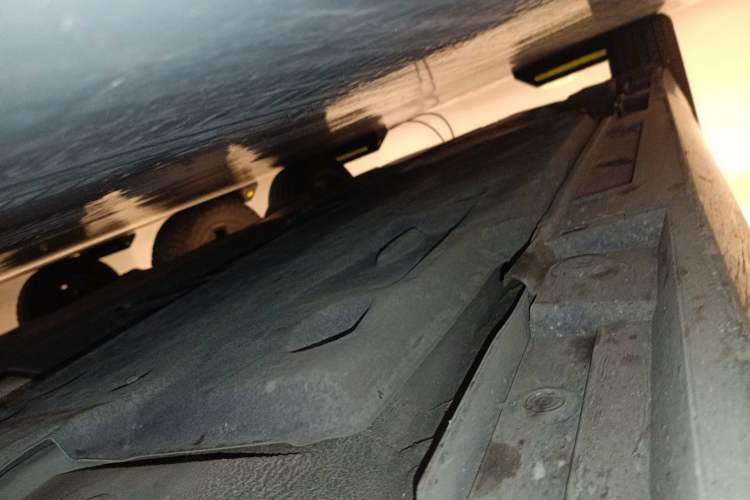Used Lexus ES 2018 300h Premier Edition China VI Standard Chassis Front Right