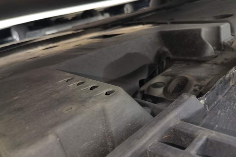 Used Lexus ES 2018 200 Excellence Edition China VI Standard Chassis Rear Left