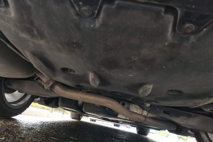 Used Lexus ES 2018 300h Premium Edition China VI Standard Chassis Rear