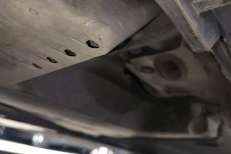 Used Lexus ES 2018 200 Excellence Edition China VI Standard Chassis Rear Right
