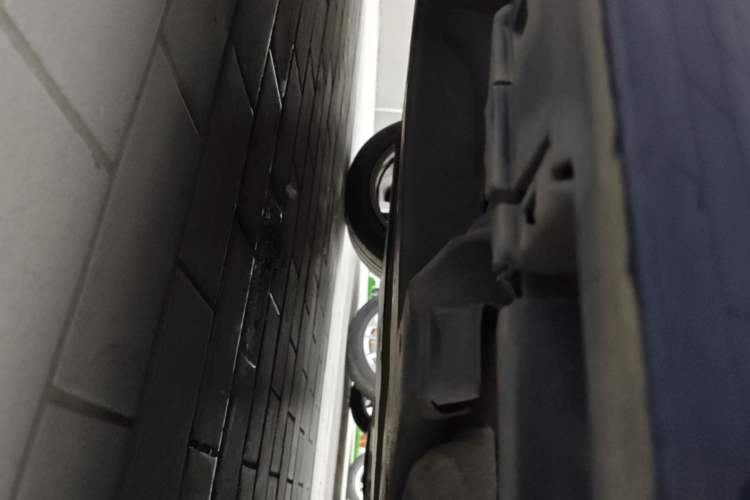 Used Lexus ES 2018 200 Excellence Edition China V Standard Chassis Rear Right