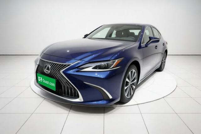 Lexus ES 2018 200 Excellence Edition China V Standard de segunda mano