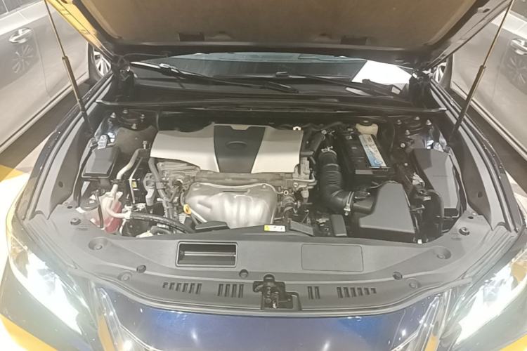 Used Lexus ES 2018 200 Excellence Edition China V Standard Engine Bay